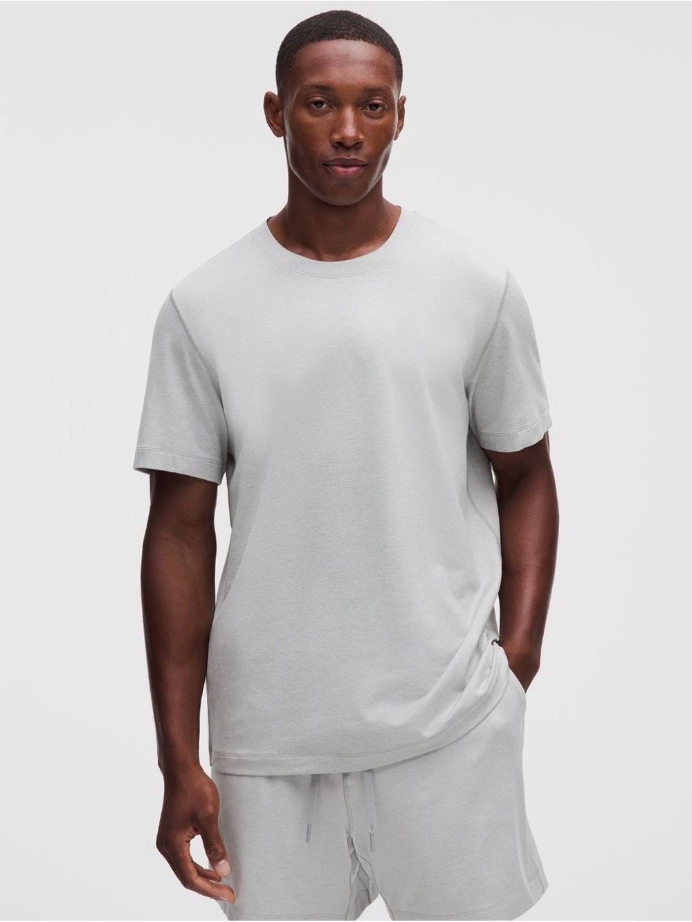 Lululemon Men’s “Soft Jersey” Short Sleeve (S) *BESTSELLER*